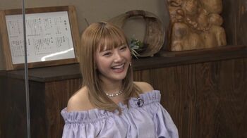 安斉かれん 小学4年生から金髪＆カラコン＆メイクの過去！学生時代はモテモテで…