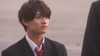 美 少年の浮所飛貴が初出演！クールな王子様キャラに滝沢カレンも「スカッとキュン♡」