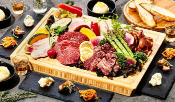 【名古屋市栄駅徒歩1分】最大100名貸切OK！屋内BBQ場の貸切早期予約で“殻付き焼き牡蠣”をお一人様1個プレゼント〈2/28まで〉