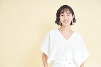 比嘉愛未「女優だってドキドキします。うわ、近いって！」渡邊圭祐の壁ドンにキュン
