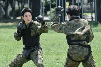 金子（桐山漣）がリストラの危機！？厳しい実態を知った宙（町田啓太）は…『テッパチ！』第8話予告