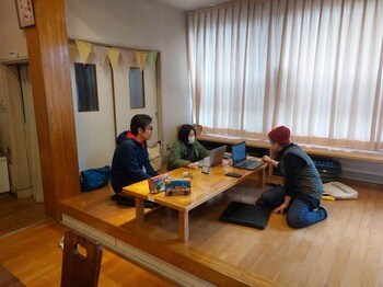 【関川村】地域課題をITで解決！DAOマネージャー・コテツさん「パソコン・AI教室」を始動