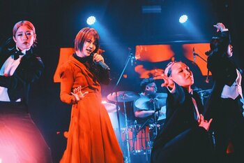 （ライブレポート）氷川きよし“ＫＩＩＮＡ．”として魅せる、約５年ぶりとなるＰＯＰＳ　ＬＩＶＥ開催！「生命（いのち）ある限り、歌い続けます。氷川きよしと、ＫＩＩＮＡ．をいつまでも応援してください」