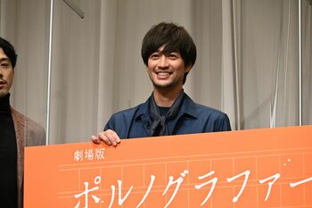 竹財輝之助 妹役の小林涼子に蹴られる！？「ビンタは1回どころじゃないよ」