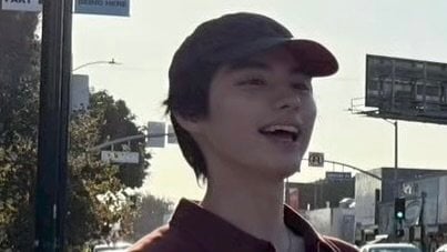 本田響矢 写真集オフショットで見せた“素の表情”に反響！無邪気な笑顔やオフ感溢れる姿に「ラフな感じたまらない」「素敵な写真で溢れてる」