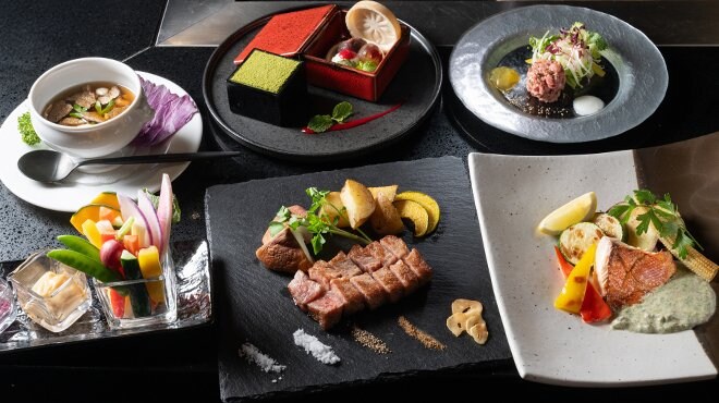 極上鉄板焼と厳選ワインを楽しむ【鉄板焼　契　日本橋浜町】12/24,25の2日間限定!!乾杯のスパークリングワインサービス付き『スペシャルクリスマスディナー』受付中!!