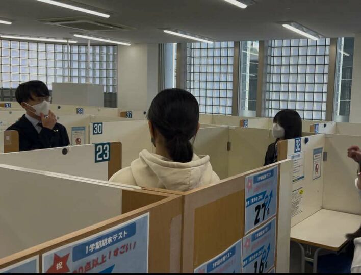 共通テスト前日、受験生の不安に寄り添う　「お悩み相談＆激励会」を実施＆電車遅延などの不測なトラブル対策も！　2026年1月16日（金）11:00 明光義塾富士見台教室（東京都）にて開催