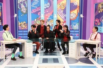 記念すべきデビューの日にAぇ! groupが『週刊ナイナイミュージック』に初登場！！デビュー曲『《A》BEGINNING』をパフォーマンス