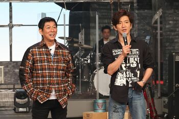 木村拓哉の熱唱にさんま大感激!『さんタク』収録現場リポート「今から俺の歌にさせていただきます」