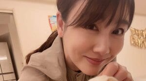 安めぐみ 1歳次女が“飛んでる”姿を公開！大喜びで口を開けてはしゃぐショットに「可愛さ満点」の声