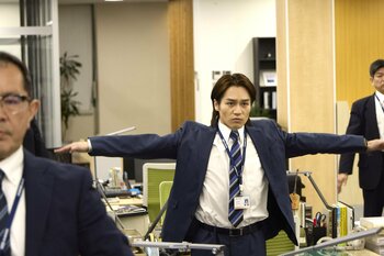 人見（松田元太）＆堀（松本まりか）らがぶつかる“多様性”の壁！分裂する第一営業部をどう立て直す？＜『人事の人見』第4話完全版＞