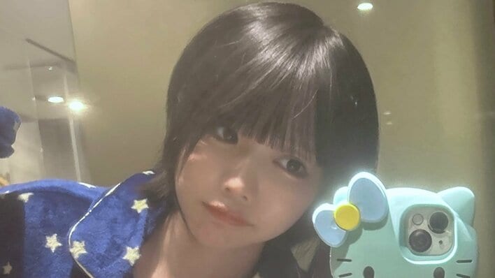 あのちゃん “目立つパジャマ”姿で空港降臨！大好きなキャラクターまとったゆるっとコーデのプライベートショットに「オーラすごい」