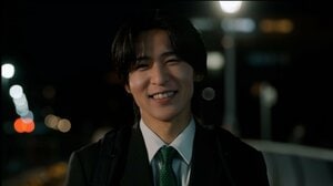 Snow Man・目黒蓮はおばあちゃんっ子！？「ボールの上に乗っちゃって…」サッカーの練習に付き合ってくれた祖母とのほっこりエピソードを明かす