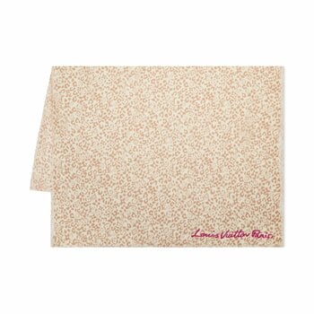 【ルイ・ヴィトン】モノグラム・フラワーと大胆なレオパード・パターンが融合した「ストール・LV サファリ」が登場