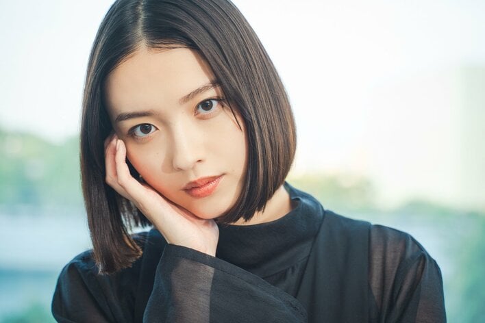 【写真20枚】撮り下ろし!戦慄の女子高生ストーカーを演じた茅島みずきの写真を見る