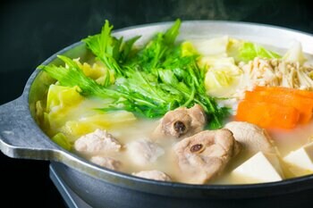 【福岡・中洲】博多名物「博多水炊き」の専門店「博多水炊き大和」「食べログ ホットレストラン 2026」受賞