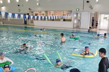 命を守る学びと夏の楽しさをコ・ス・パで！「着衣水泳体験」「プール開放」「夏祭り」のイベントを開催！