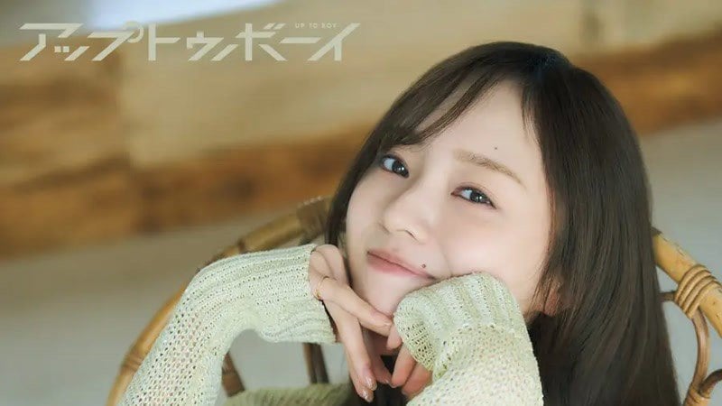 美背中あらわな大胆衣装 乃木坂46梅澤美波が表紙！卒業への思いを語る