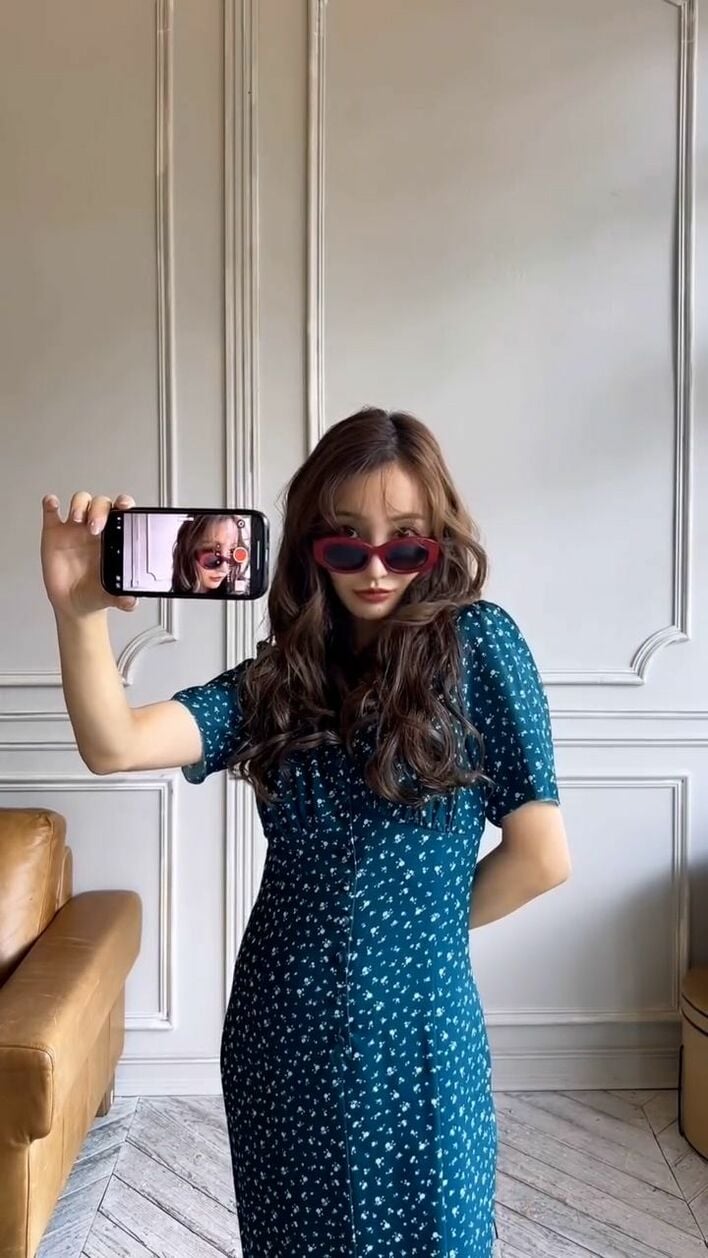 板野友美さん着用♡ FRAY I.D♡板野友美着用ワンピース プリント