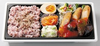 【コープデリ】日本栄養大学食文化栄養学科の学生が開発した、スマートミール基準の弁当「鶏ささみフライのラタトゥイユがけ弁当」7月20日（月）から会員5生協の店舗で発売