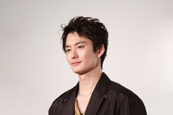 岡田将生は“バッドボーイ”！？西島秀俊が明かすアカデミー賞授賞式