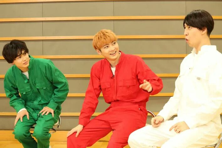 超特急『トレタリ』で大胆すぎる変顔披露＆新曲「Добрый день