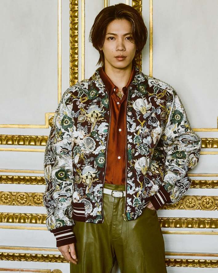 峯*実様 キムタク着　神宮寺勇太着　MASSES WESTERN COAT マシ 脚ながーい!!」Number_i・神宮寺勇太 ビジュ爆“王子様ショット”に