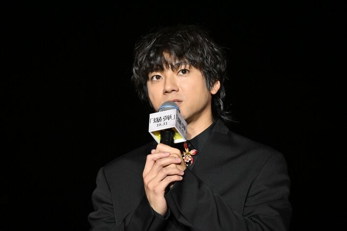 山田裕貴「やっぱり褒められるとうれしいので…」伊藤沙莉に“褒められ待ち”を見抜かれ照れ笑い 映画『爆弾』
