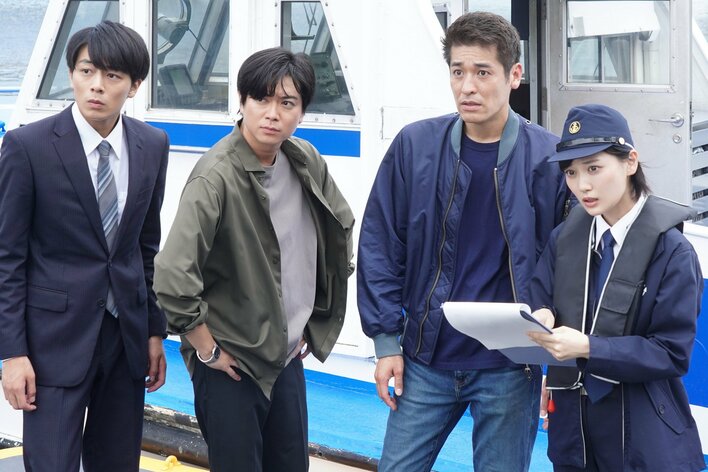 碇（佐藤隆太）の元恋人・篠宮（野波麻帆）が猟奇殺人犯を逮捕！？日下部（加藤シゲアキ）は母の余命を知り暴走＜『新東京水上警察』第6話完全版＞