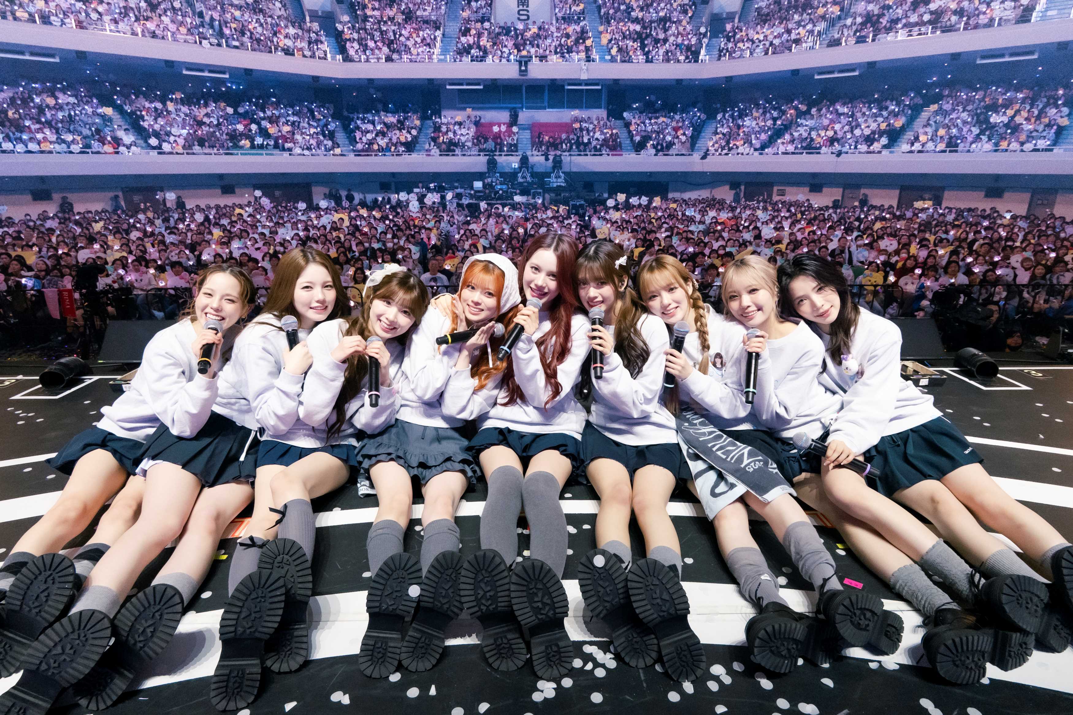 NiziUアリーナツアーの詳細発表！初ホールツアー日本武道館で感動