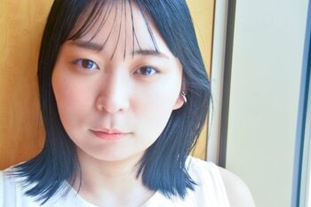 アンゴラ村長「標準体型って付き合い方がすごく難しい」初の本格グラビアで普通の魅力を発揮！30代では“普通界のパイオニア”を目指す