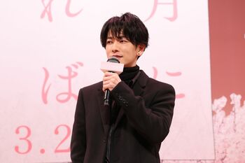 佐藤健 撮影現場での長澤まさみは“番長”のよう！？意外な一面発見で「大好きになりました」