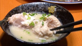 ずん・やす「濱家隆一があまりのおいしさに進行を忘れていた」と明かす！30年通う鶏料理専門店の「水炊き鍋」を紹介