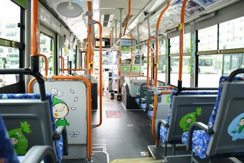 【板橋区×国際興業株式会社】いたばし観光キャラクターの車内装飾バス運行スタート！！