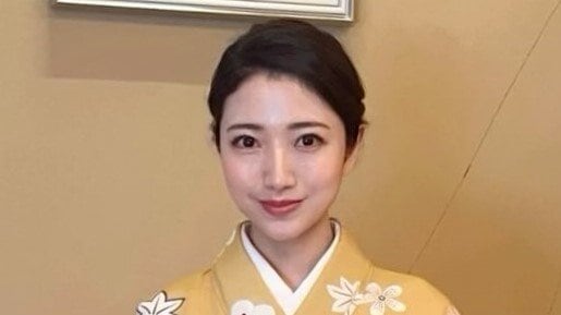 「そっくり！」三田友梨佳 母と和装姿での親子ショットを披露！凛としたたたずまいで優しくほほ笑む様子にファン歓喜「お似合いで素敵です」