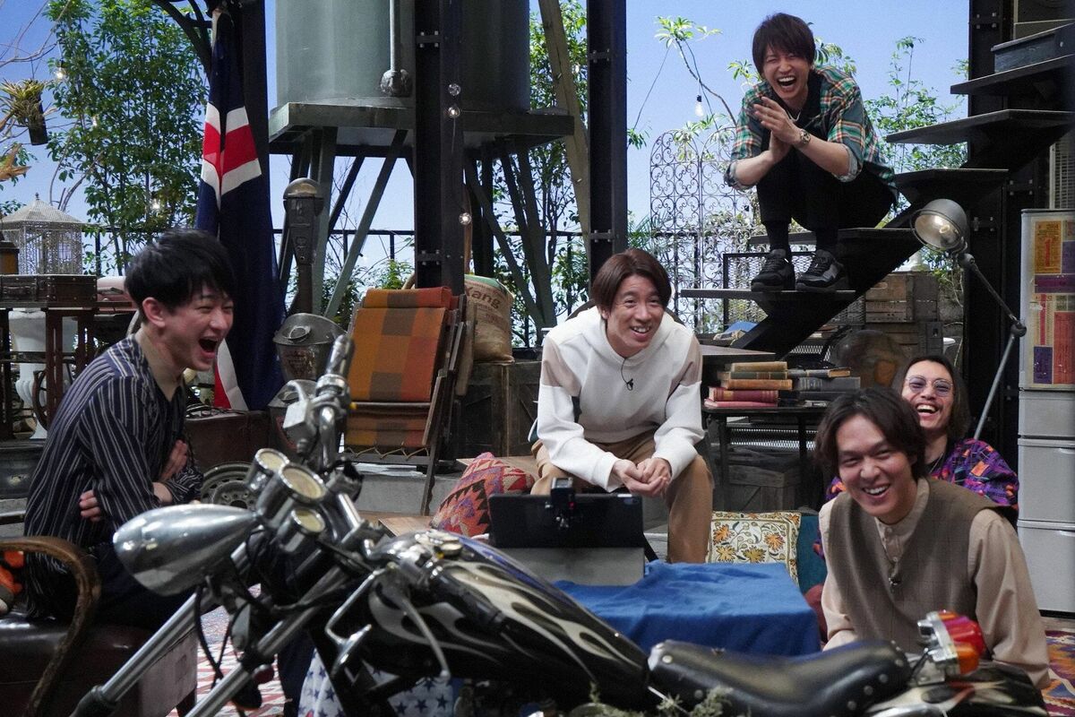 カラスの解体に挑戦!平然と毛をむしる横山裕に、大倉忠義「何で!?」とおののく | めざましmedia | “好き”でつながる