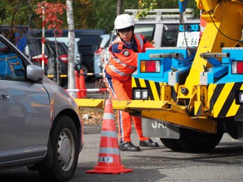 【JAF北海道】普段見られないロードサービス作業を一般公開！ロードサービス競技会を開催