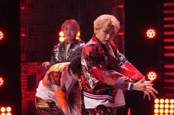 超特急 眠れる私物オークション第2弾！スタジオライブは「メタルなかよし」フル披露『超特急の撮れ高足りてますか？』