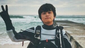 「ご満悦なお顔が可愛い～」北村匠海の小浜オフショットにファン歓喜！「マーメイドスペシャルが気になるｗ」と鋭い視点も『サバ缶、宇宙へ行く』