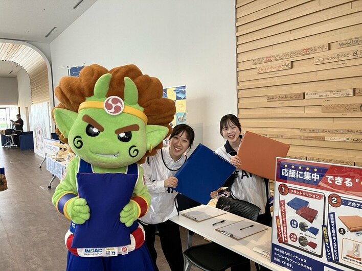 福岡 専門学校麻生リハビリテーション大学校、学生が来場者4,000名超のプロスポーツ現場を体験 ライジングゼファーフクオカとの教育連携で運営ボランティアに参加