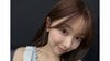 NiziU・MIIHI “NINA激推し”退勤ショット公開にファン大歓喜！“激レア”な姿でじっとこちらを見つめる表情に「反則な笑み」「天使すぎ」
