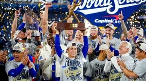 【激闘】ドジャースWS連覇！視聴者が選んだ名場面  山本由伸投手MVP杯が持てない？独自集計ランキング