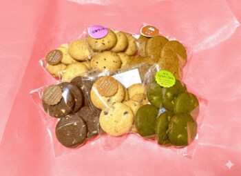 【長野県東御市】国産小麦の豊かな香りと、手作りのぬくもり。東御市の福祉施設「Cafe＆bakery ダーチャ」が贈る『焼き菓子9種詰め合わせ』がふるさと納税の返礼品に新登場