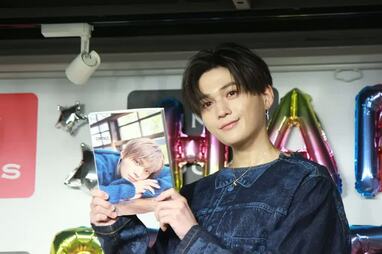 八木勇征 FANTASTICSメンバーに写真集を渡すも「ぶ厚すぎて攻略本と思