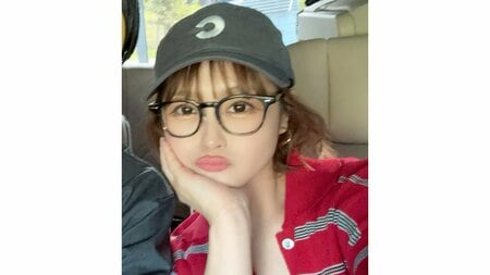 「吉田栄作かと」鈴木奈々 事務所の“45歳イケメン社長”とのツーショット公開！仲良く寄り添う様子に「本当にかっこいい」とSNSで反響