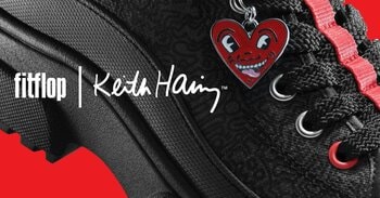 ストリートカルチャーの原点とバイオメカニクスが響きあう『FitFlop×Keith Haring』第2弾