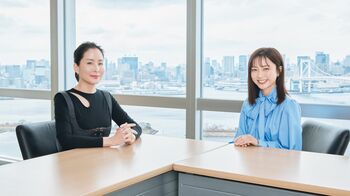 【先行カット第2弾】佐久間みなみアナ 初フォトブックで美腕がまぶしいタンクトップ姿を公開！先輩アナ・内田恭子との初対談も実現