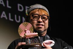 「ホラーに呪われている」と笑顔！清水崇監督が第59回シッチェス・カタロニア映画祭で生涯功労賞を受賞『呪怨』から『口に関するアンケート』まで世界が熱狂