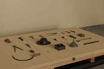 NEW AUCTIONが2026年3月15日に「古道具坂田」を通じて蒐集された品々からなるコレクションセールを開催