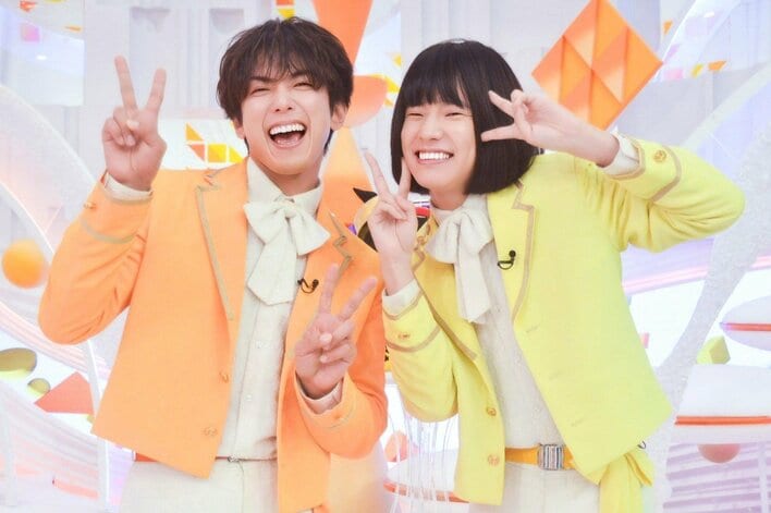モナキが明かす激動のデビュー半年！じん「夏の記憶がほとんどない」おヨネ「カカオチョコレートでいうなら150％くらいの濃さ」 
